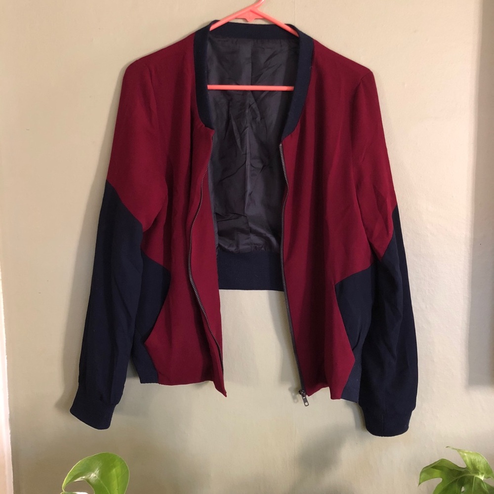 Cropped Jacket - Picture 2 of 3